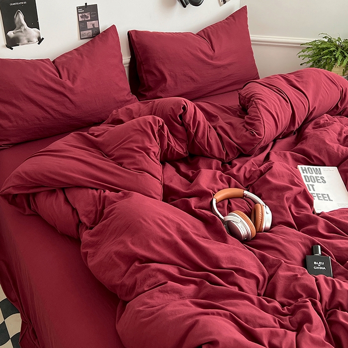 91家纺网 家纺一手货源 找家纺 思诺羽床笠 2025新款水洗棉四件套 胭脂红