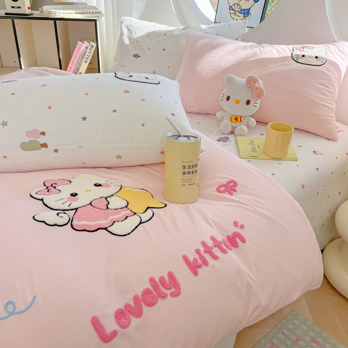 91家纺网 家纺一手货源 找家纺 罗亿家纺 2025新款110g高克重云朵棉直播热款毛巾绣四件套 星星粉kt