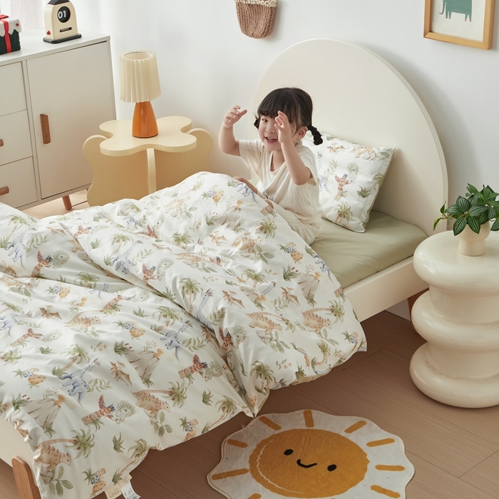 91家纺网 家纺一手货源 找家纺 荷马之梦 2025新款梦境系列—全棉40s数码印花原创手绘小版儿童幼儿园套件 恐龙之家