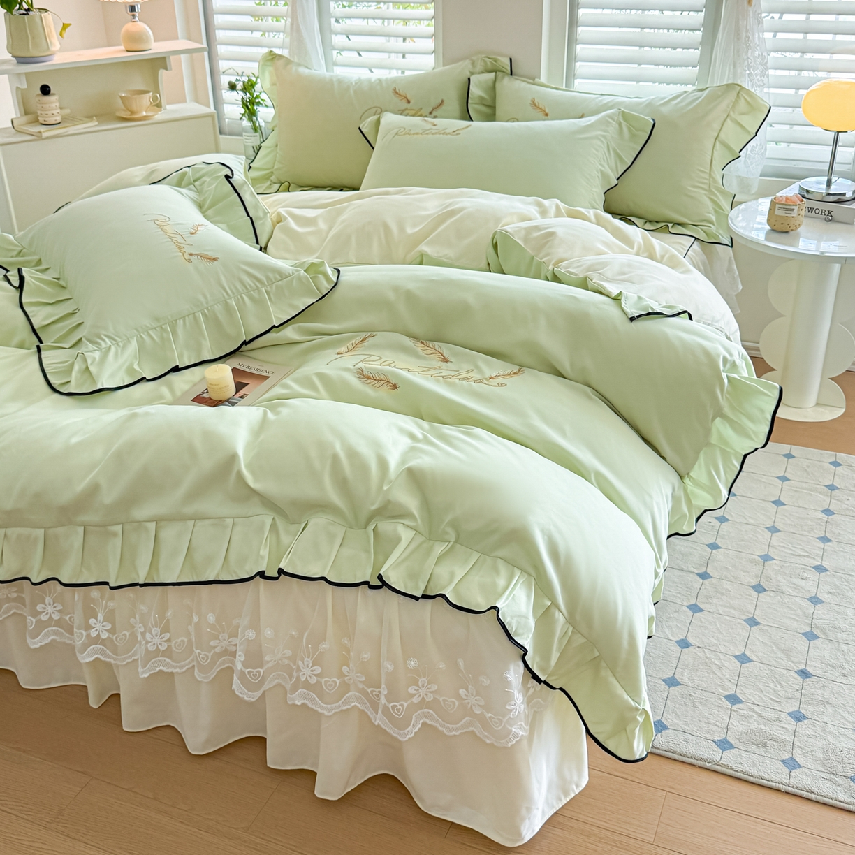 91家纺网 家纺一手货源 找家纺 柔享家（原芷澜家纺） 2025新款水洗棉磨毛系列四件套-恩格斯 嫩绿+米黄