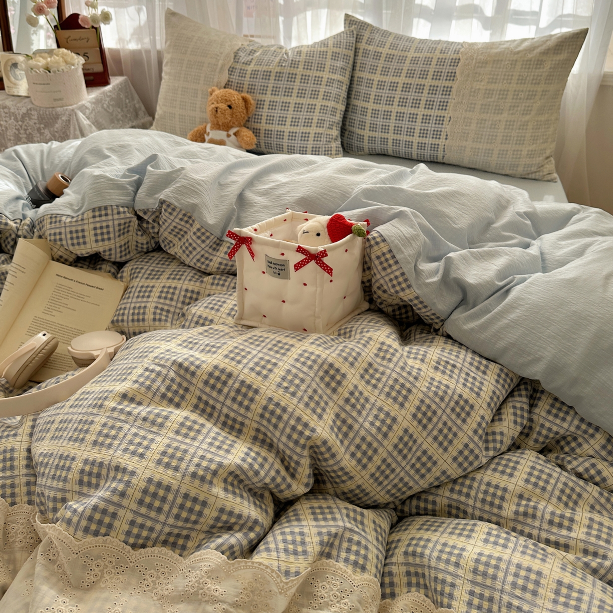 91家纺网 家纺一手货源 找家纺 顾里家纺 2025新款韩系ins复古蕾丝格纹套件四件套 甜昔美梦