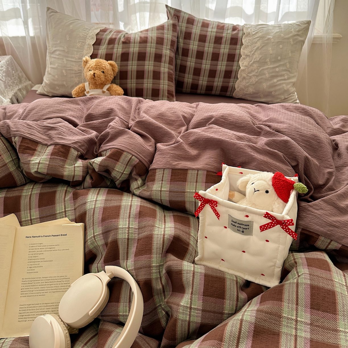 91家纺网 家纺一手货源 找家纺 顾里家纺 2025新款韩系ins复古蕾丝格纹套件四件套 星河漫野