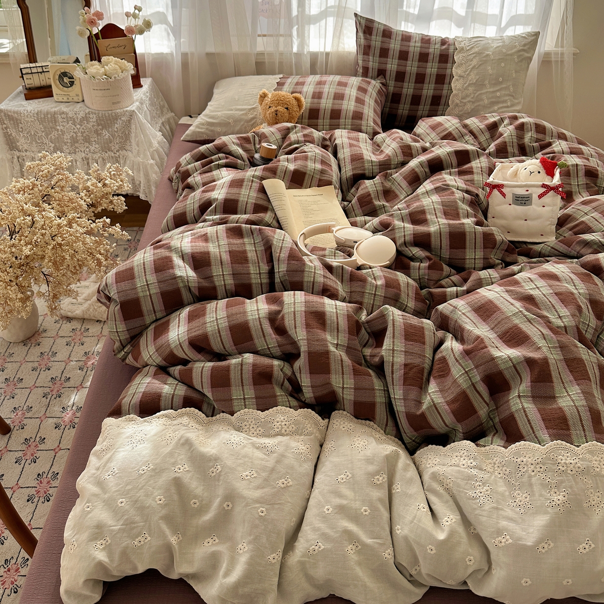 91家纺网 家纺一手货源 找家纺 顾里家纺 2025新款韩系ins复古蕾丝格纹套件四件套 星河漫野