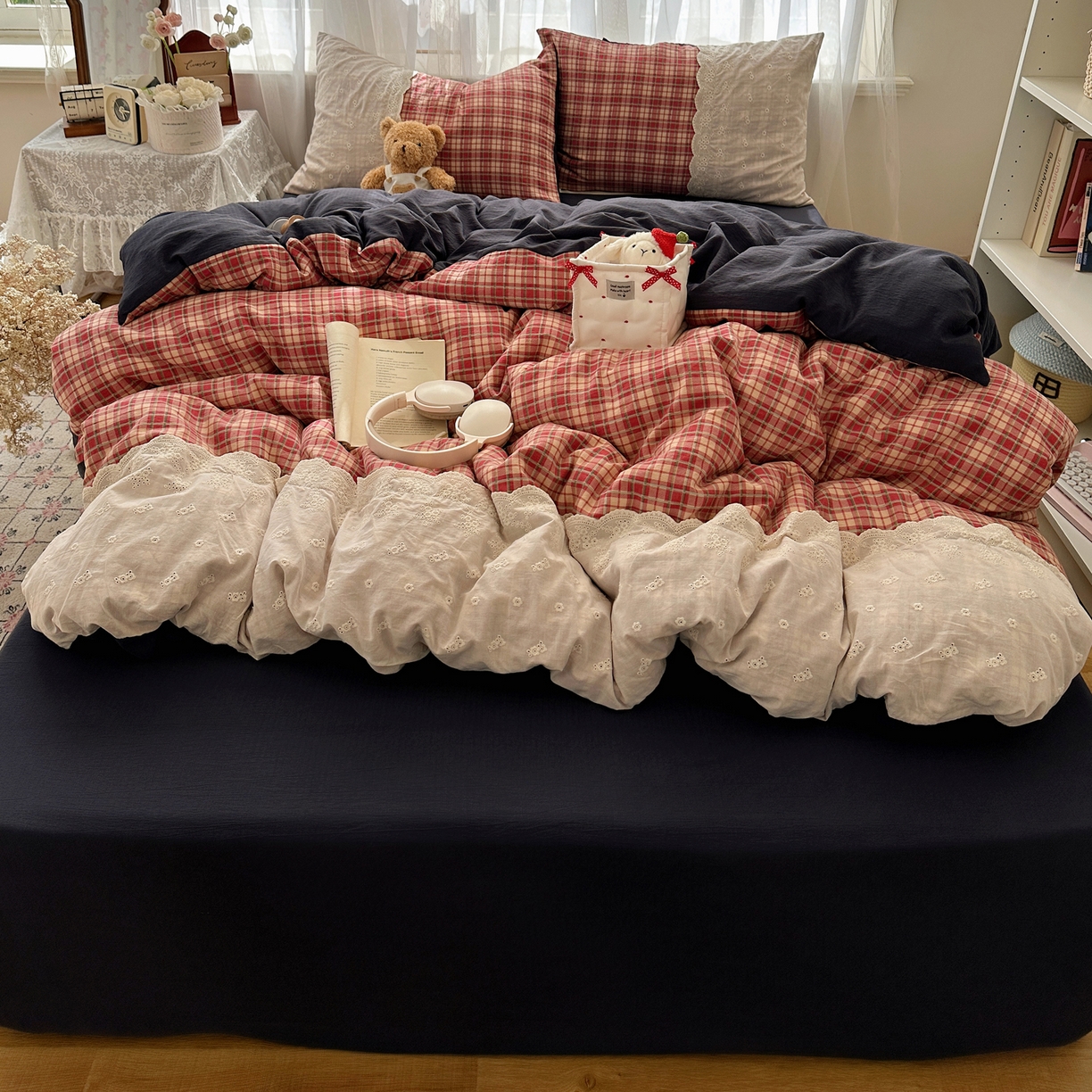 91家纺网 家纺一手货源 找家纺 （总）顾里家纺 2025新款韩系ins复古蕾丝格纹套件四件套