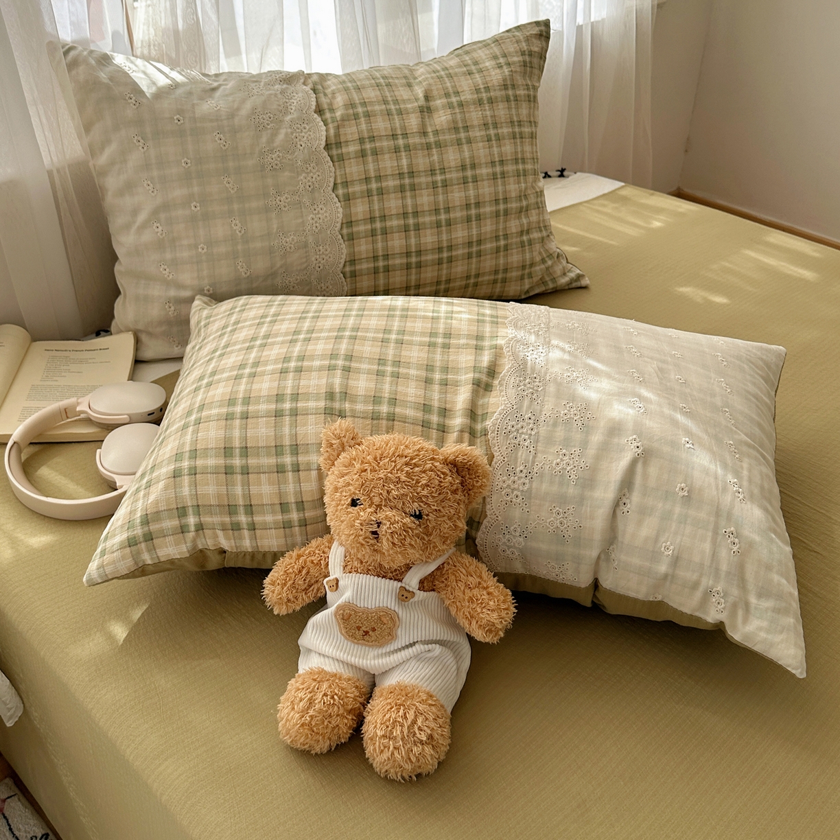 91家纺网 家纺一手货源 找家纺 顾里家纺 2025新款韩系ins复古蕾丝格纹套件四件套 浅草奶盖