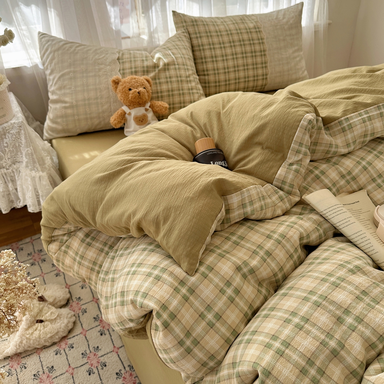 91家纺网 家纺一手货源 找家纺 顾里家纺 2025新款韩系ins复古蕾丝格纹套件四件套 浅草奶盖