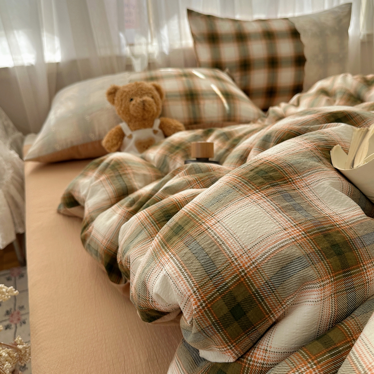 91家纺网 家纺一手货源 找家纺 顾里家纺 2025新款韩系ins复古蕾丝格纹套件四件套 梅果松饼