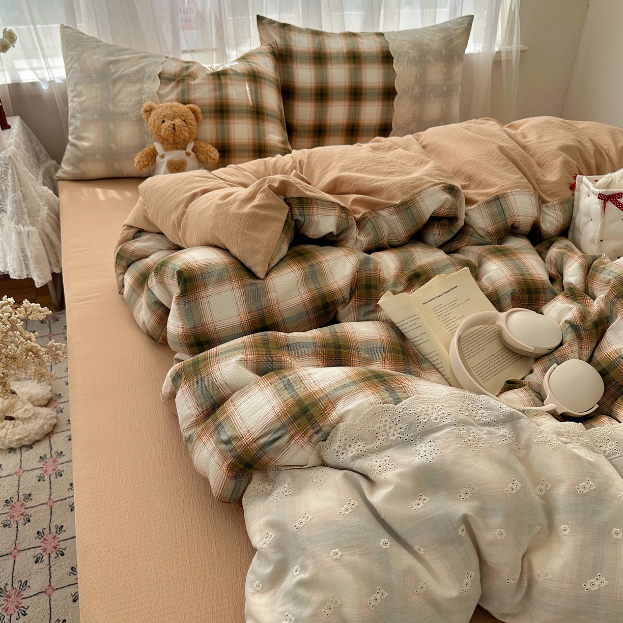 91家纺网 家纺一手货源 找家纺 顾里家纺 2025新款韩系ins复古蕾丝格纹套件四件套 梅果松饼