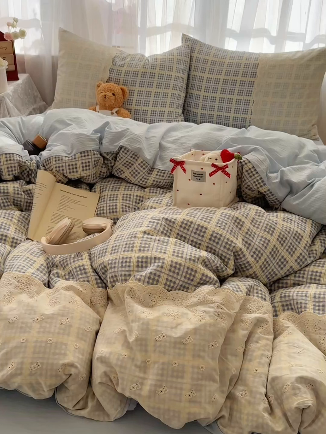 91家纺网 家纺一手货源 找家纺 顾里家纺 2025新款韩系ins复古蕾丝格纹套件四件套 甜昔美梦