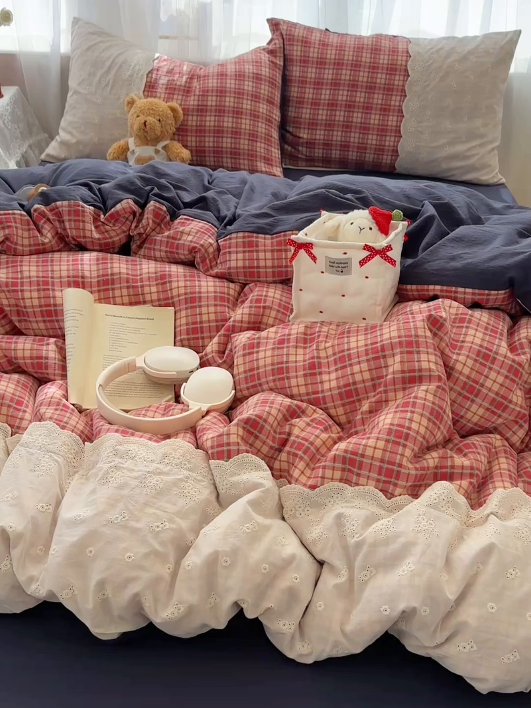 91家纺网 家纺一手货源 找家纺 （总）顾里家纺 2025新款韩系ins复古蕾丝格纹套件四件套