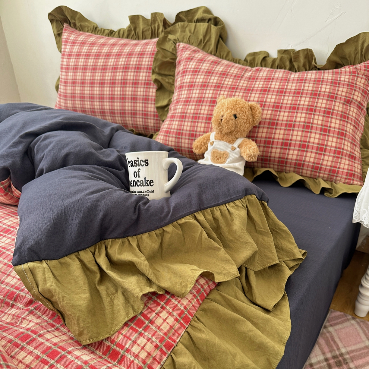 91家纺网 家纺一手货源 找家纺 （总）顾里家纺 2025新款韩系ins复古大花边格纹套件四件套