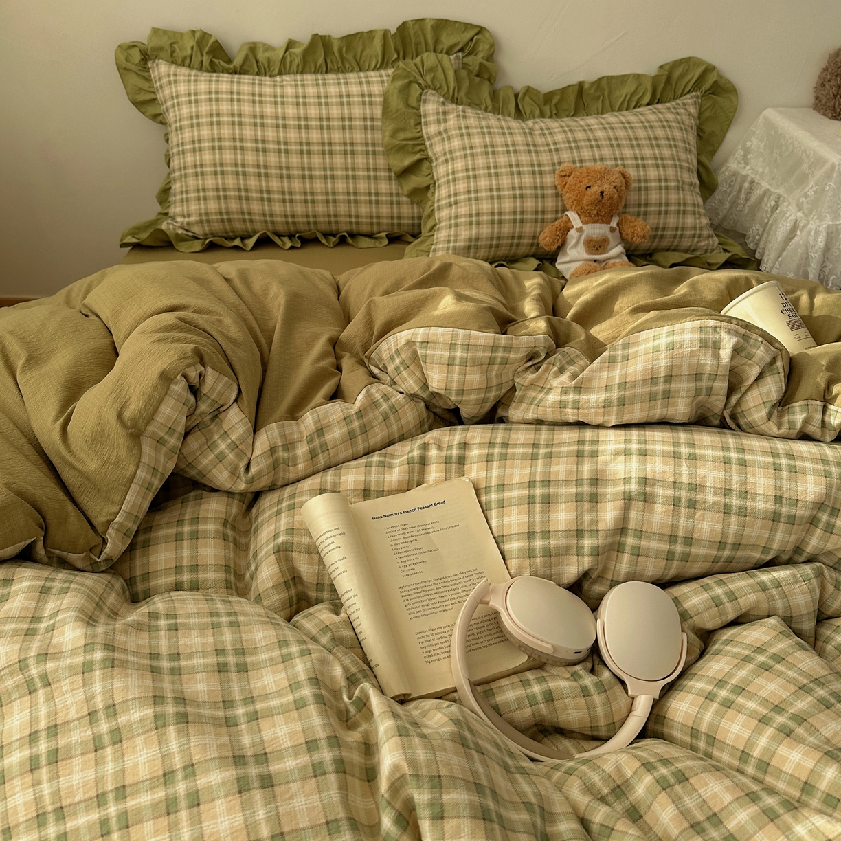 91家纺网 家纺一手货源 找家纺 顾里家纺 2025新款韩系ins复古大花边格纹套件四件套 浅草奶盖