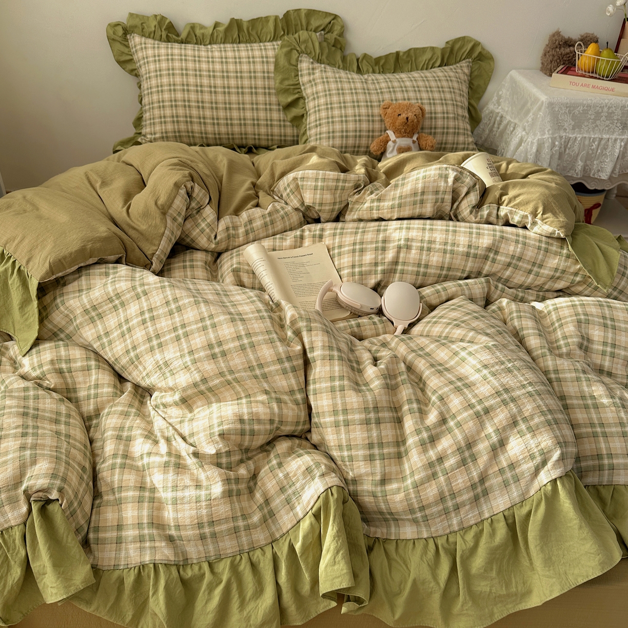 91家纺网 家纺一手货源 找家纺 顾里家纺 2025新款韩系ins复古大花边格纹套件四件套 浅草奶盖