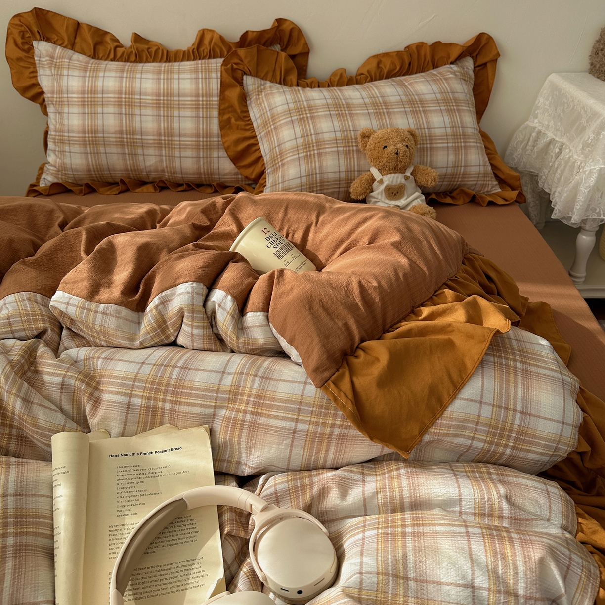 91家纺网 家纺一手货源 找家纺 顾里家纺 2025新款韩系ins复古大花边格纹套件四件套 安吉小姐