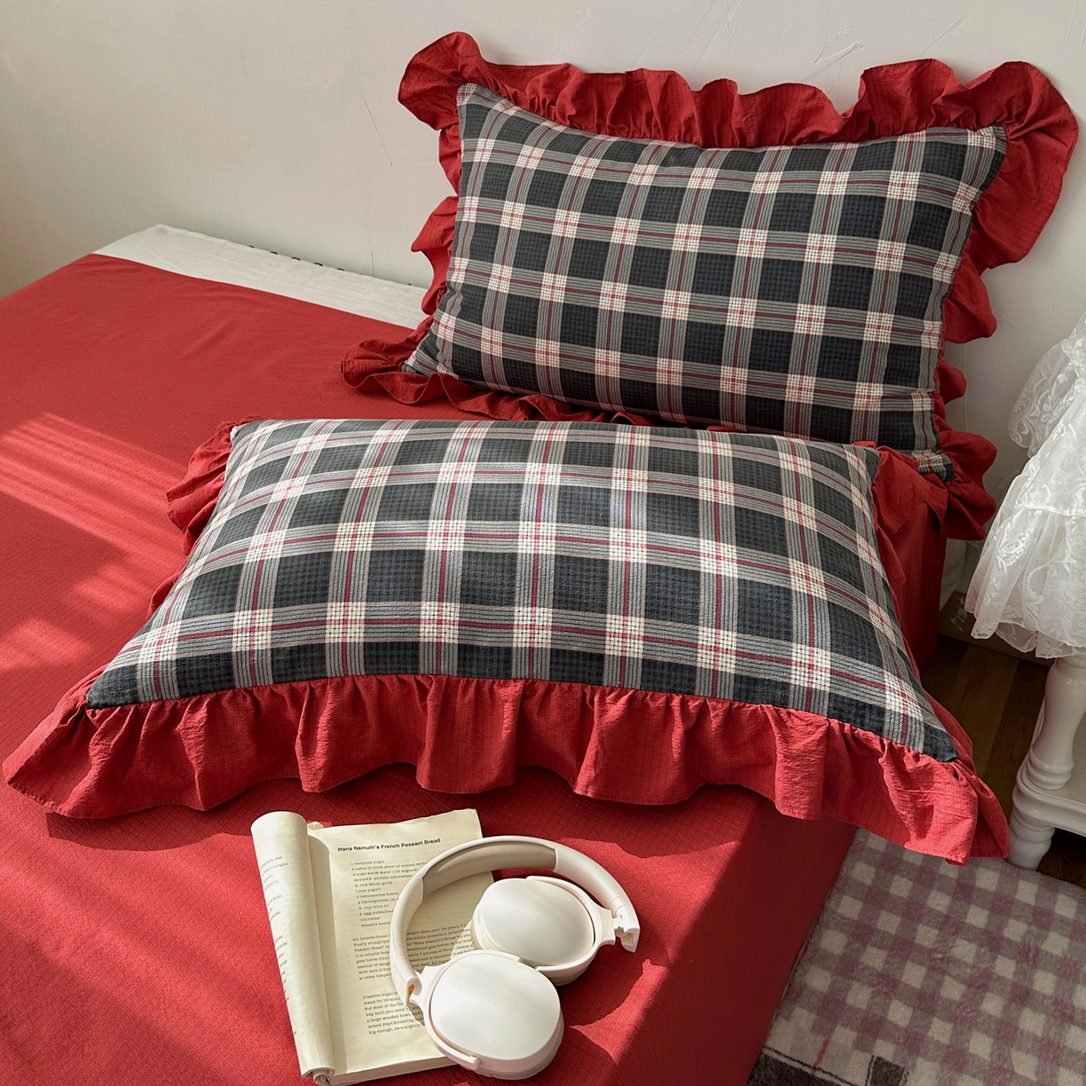 91家纺网 家纺一手货源 找家纺 顾里家纺 2025新款韩系ins复古大花边格纹套件四件套 爱莉诗