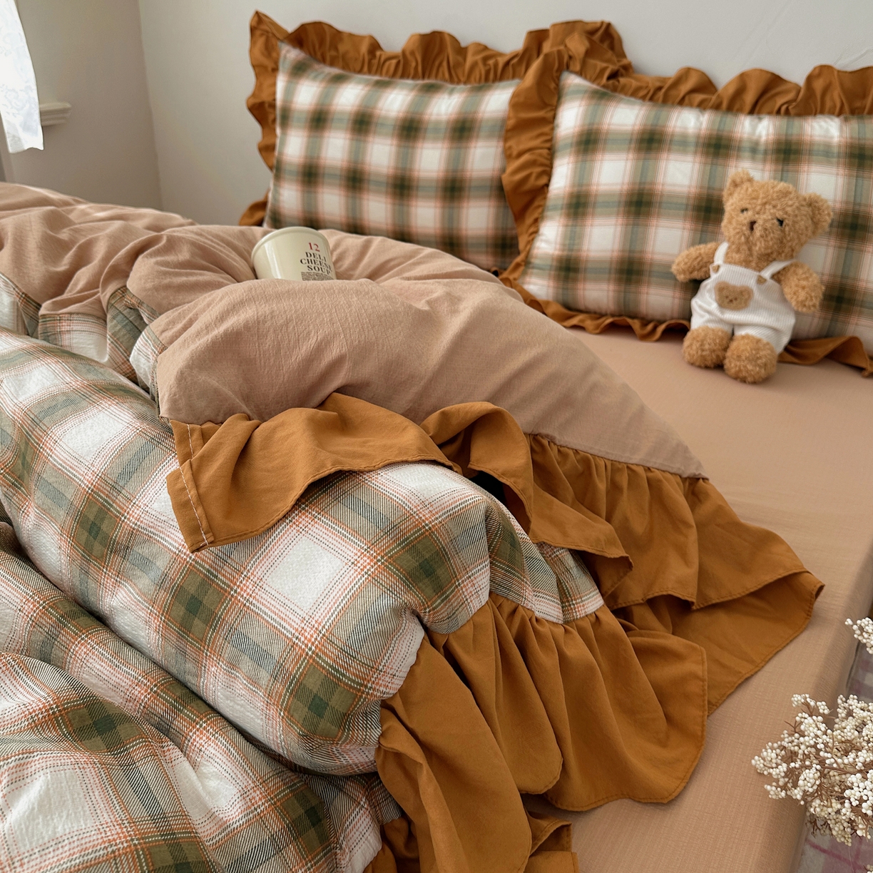 91家纺网 家纺一手货源 找家纺 顾里家纺 2025新款韩系ins复古大花边格纹套件四件套 梅果松饼