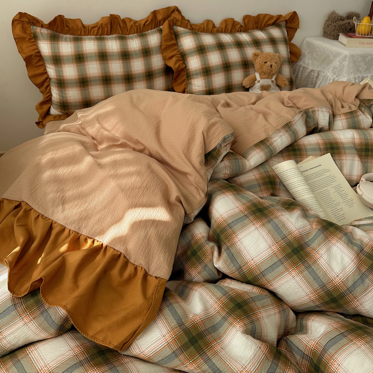 91家纺网 家纺一手货源 找家纺 顾里家纺 2025新款韩系ins复古大花边格纹套件四件套 梅果松饼