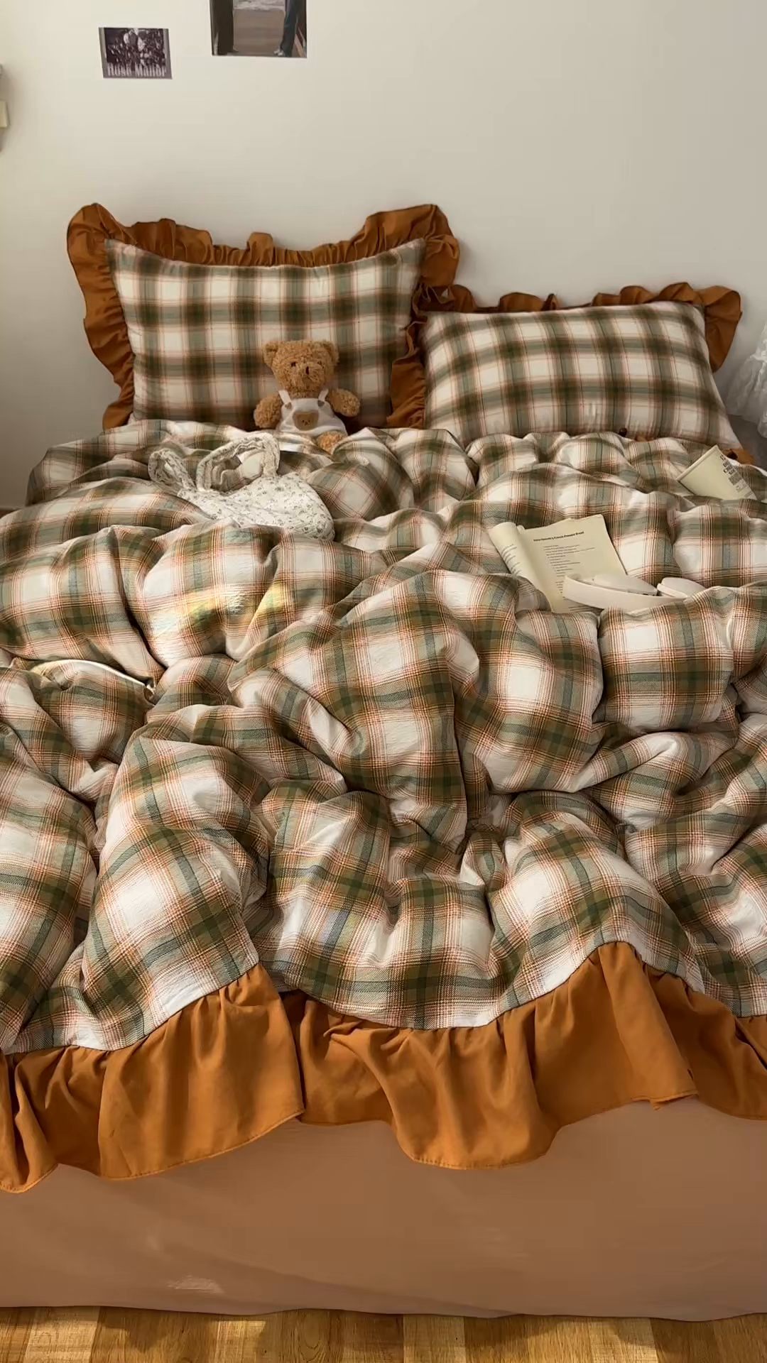 91家纺网 家纺一手货源 找家纺 顾里家纺 2025新款韩系ins复古大花边格纹套件四件套 梅果松饼