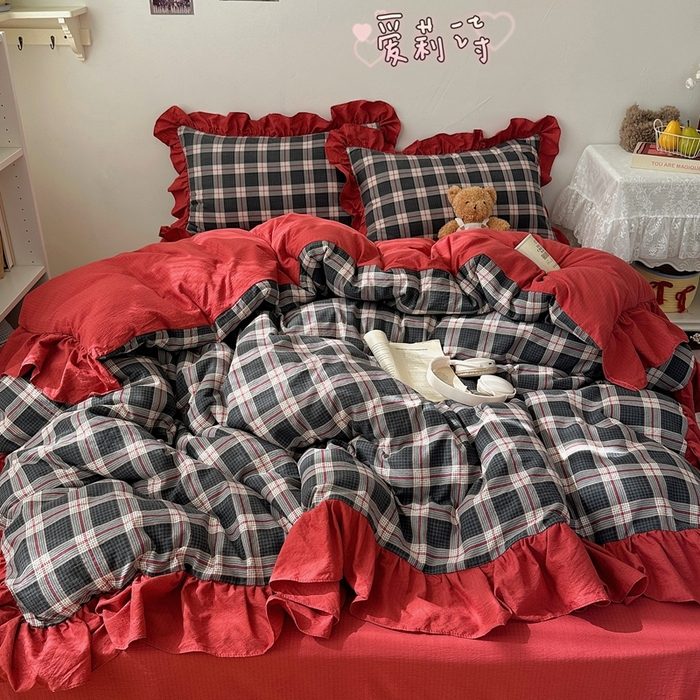 91家纺网 家纺一手货源 找家纺 顾里家纺 2025新款韩系ins复古大花边格纹套件四件套 爱莉诗