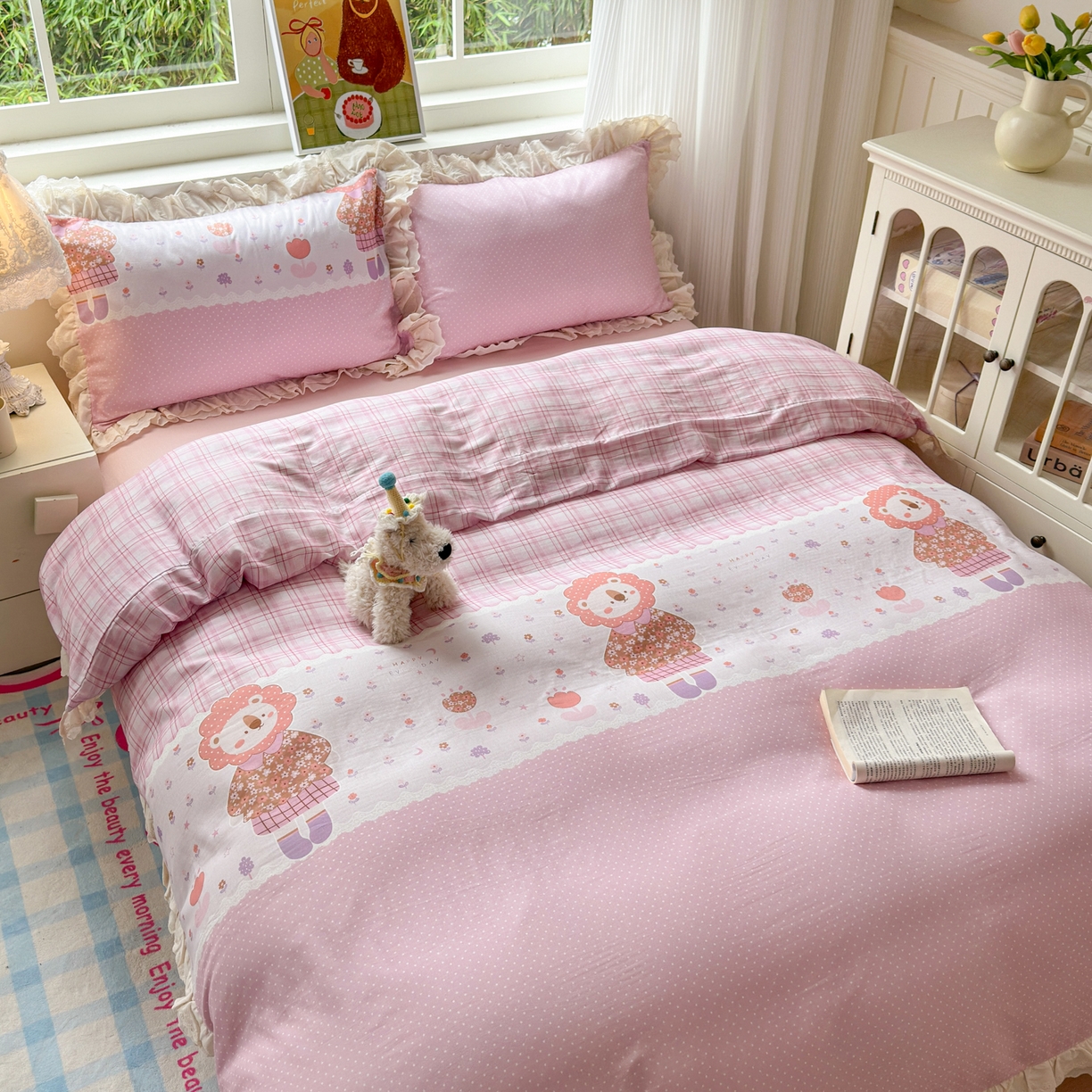 91家纺网 家纺一手货源 找家纺 淑女公社家纺 2025新款全棉双层纱四季款洛丽塔风格四件套 狮子小姐粉