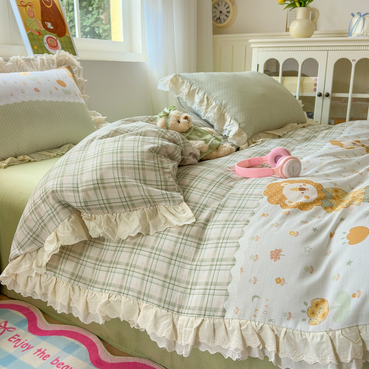 91家纺网 家纺一手货源 找家纺 淑女公社家纺 2025新款全棉双层纱四季款洛丽塔风格四件套 狮子小姐绿