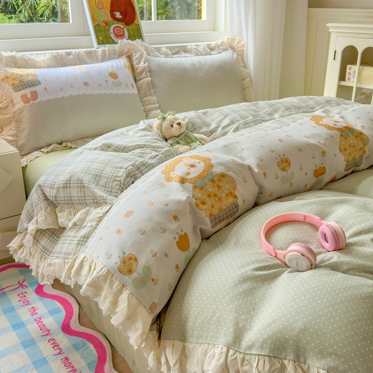 91家纺网 家纺一手货源 找家纺 淑女公社家纺 2025新款全棉双层纱四季款洛丽塔风格四件套 狮子小姐绿