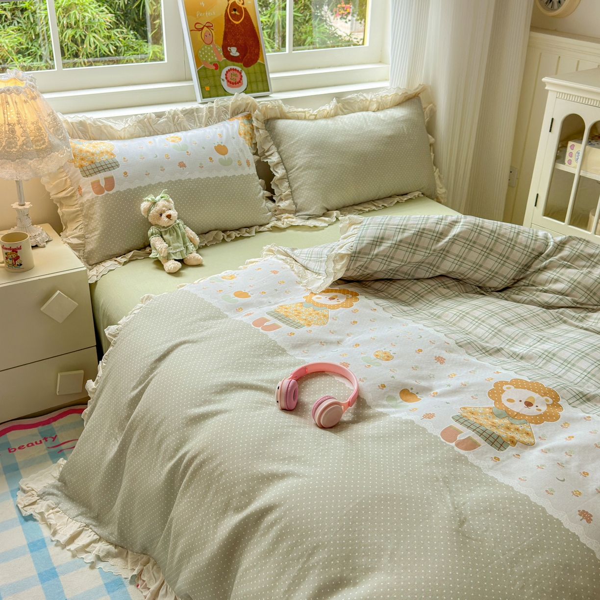 91家纺网 家纺一手货源 找家纺 淑女公社家纺 2025新款全棉双层纱四季款洛丽塔风格四件套 狮子小姐绿