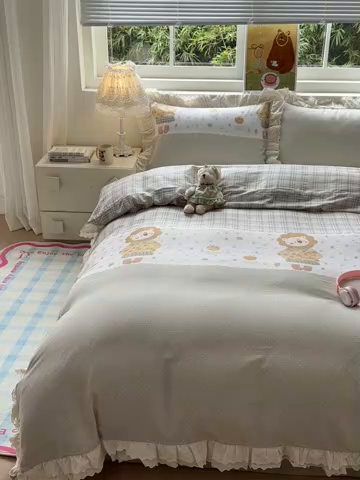 91家纺网 家纺一手货源 找家纺 淑女公社家纺 2025新款全棉双层纱四季款洛丽塔风格四件套 狮子小姐绿