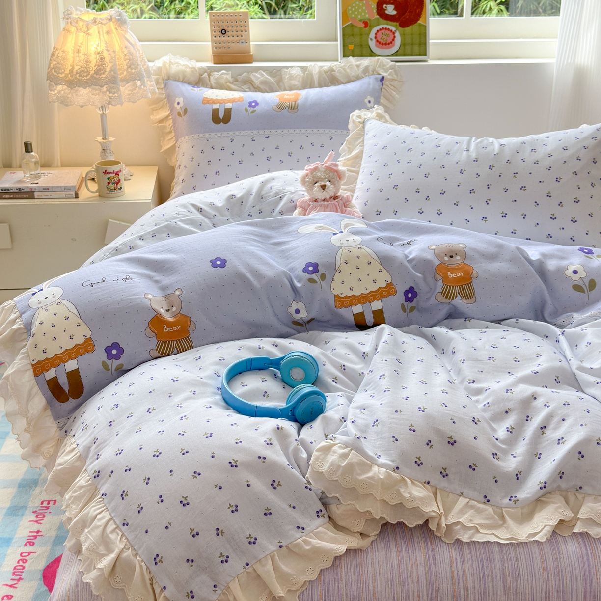 91家纺网 家纺一手货源 找家纺 淑女公社家纺 2025新款全棉双层纱四季款洛丽塔风格四件套 兔小姐和小熊紫