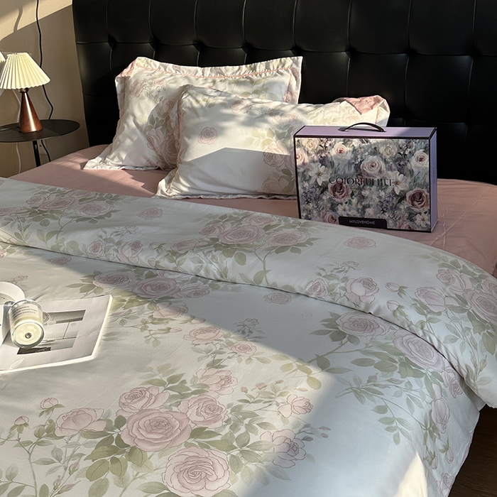 91家纺网 家纺一手货源 找家纺 （总）美丽坊 2025新款天丝锦缎数码印花四件套（配高档礼盒）