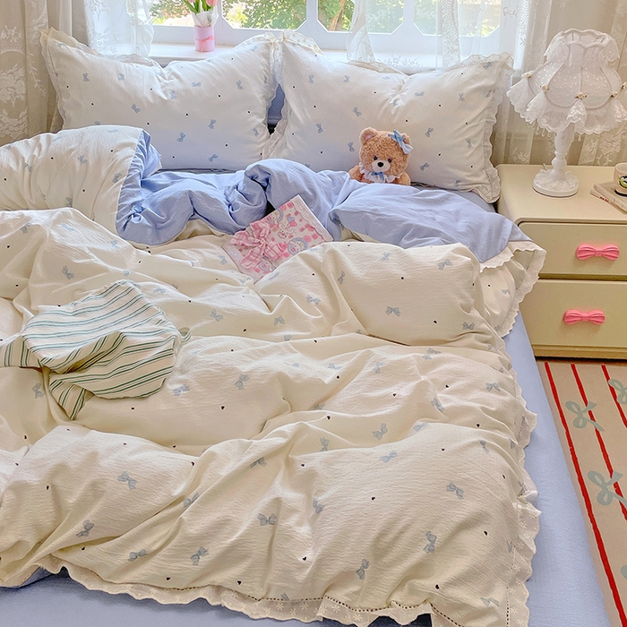 91家纺网 家纺一手货源 找家纺 优佳优品 2025新款A类云感木棉皱皱双层纱全棉镂空花边四件套（提供买家秀） 蝴蝶蓝