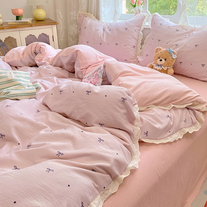 91家纺网 家纺一手货源 找家纺 优佳优品 2025新款A类云感木棉皱皱双层纱全棉镂空花边四件套（提供买家秀） 同心结