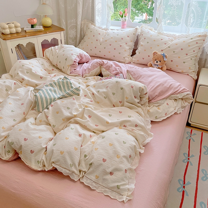 91家纺网 家纺一手货源 找家纺 优佳优品 2025新款A类云感木棉皱皱双层纱全棉镂空花边四件套（提供买家秀） 砰然心动