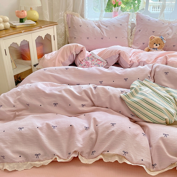 91家纺网 家纺一手货源 找家纺 优佳优品 2025新款A类云感木棉皱皱双层纱全棉镂空花边四件套（提供买家秀） 同心结