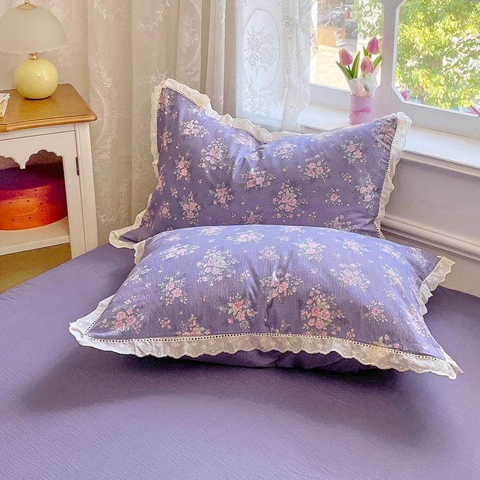 91家纺网 家纺一手货源 找家纺 优佳优品 2025新款A类云感木棉皱皱双层纱全棉镂空花边四件套（提供买家秀） 紫藤花语