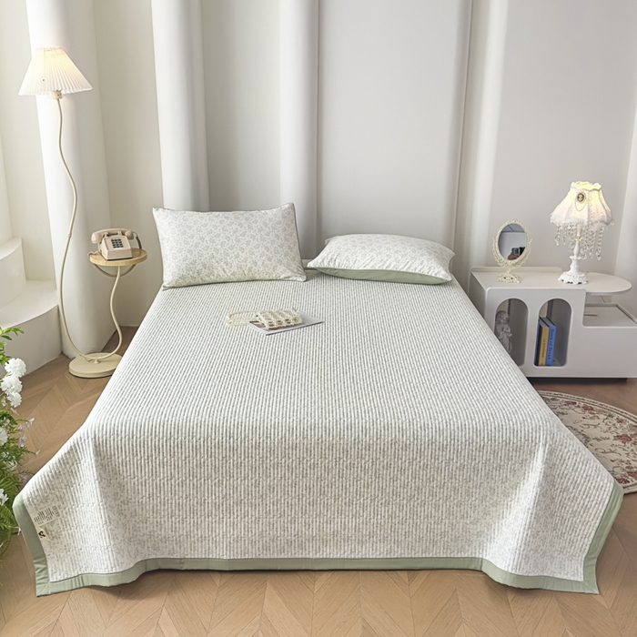 91家纺网 家纺一手货源 找家纺 恒尚居 2025新款A类莱赛尔天丝棉印花床盖-自然丛林 小叶女贞-绿意