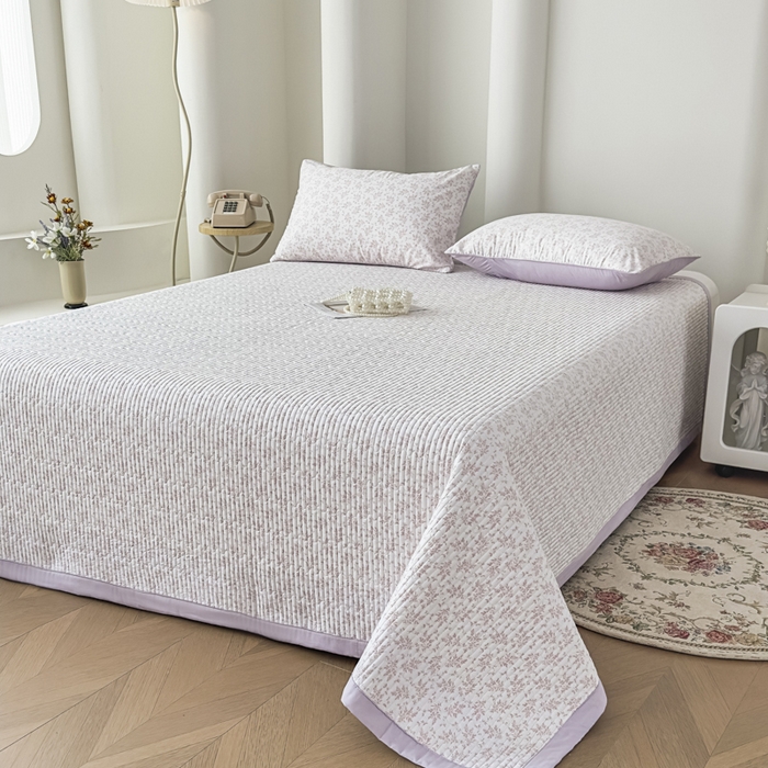 91家纺网 家纺一手货源 找家纺 恒尚居 2025新款A类莱赛尔天丝棉印花床盖-自然丛林 小叶女贞-薰衣紫