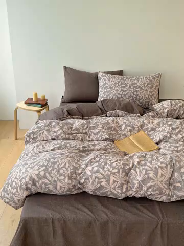 91家纺网 家纺一手货源 找家纺 竹合家纺 2025秋冬新品爆款加厚高克重复古风皱皱印花四件套 苍梧