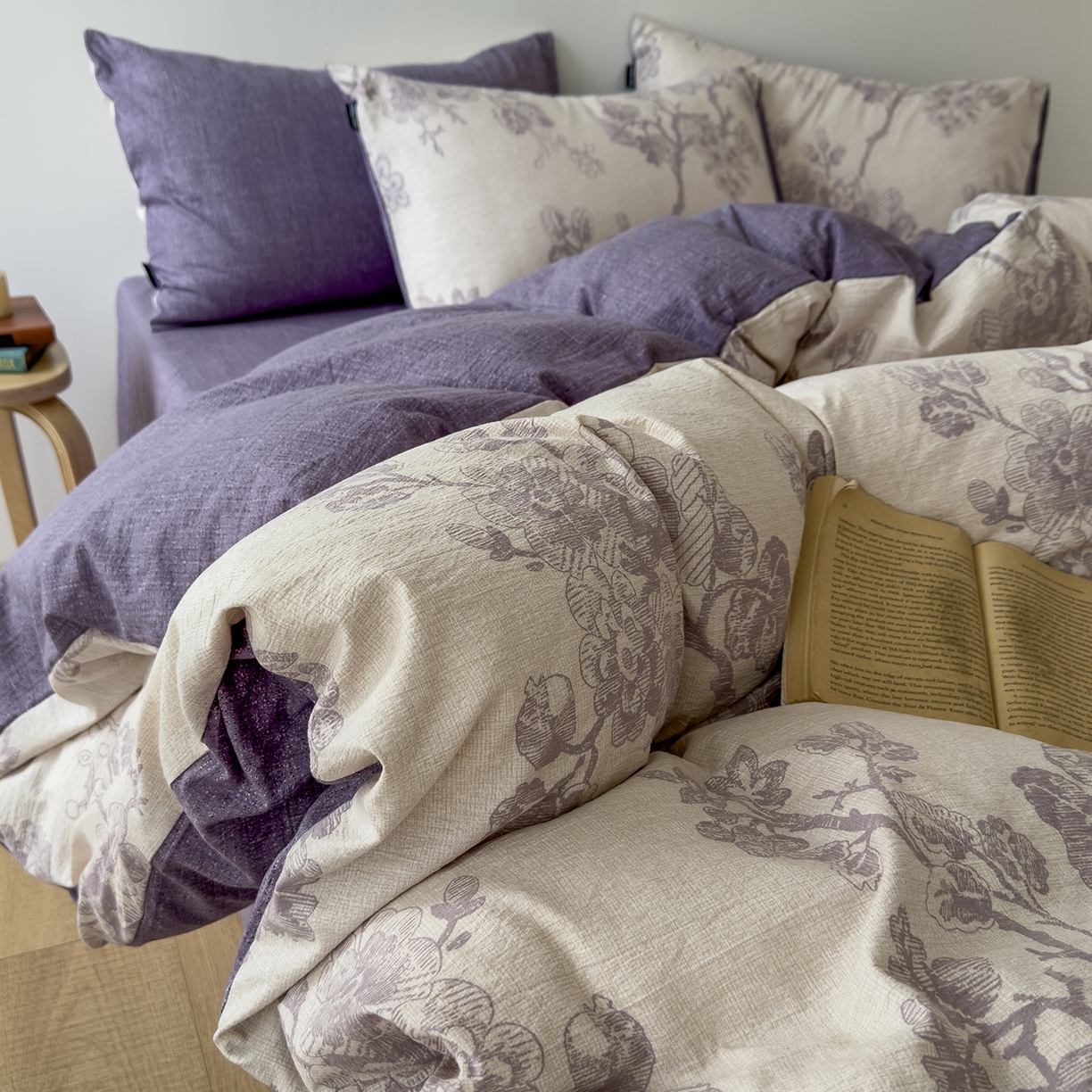 91家纺网 家纺一手货源 找家纺 竹合家纺 2025秋冬新品爆款加厚高克重复古风皱皱印花四件套 砚秋