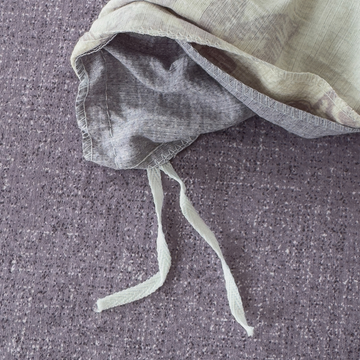 91家纺网 家纺一手货源 找家纺 竹合家纺 2025秋冬新品爆款加厚高克重复古风皱皱印花四件套 砚秋