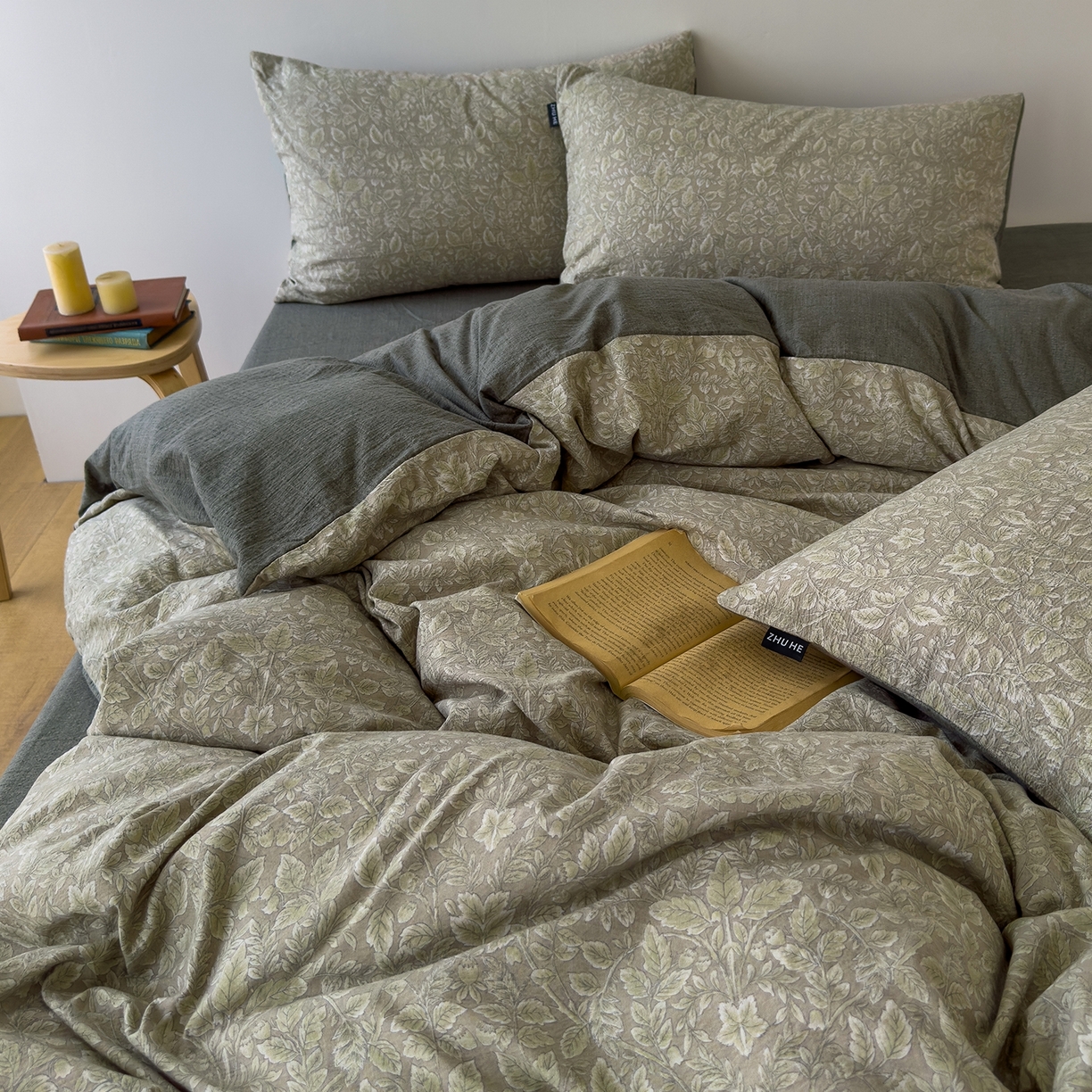 91家纺网 家纺一手货源 找家纺 竹合家纺 2025秋冬新品爆款加厚高克重复古风皱皱印花四件套 古奈-绿