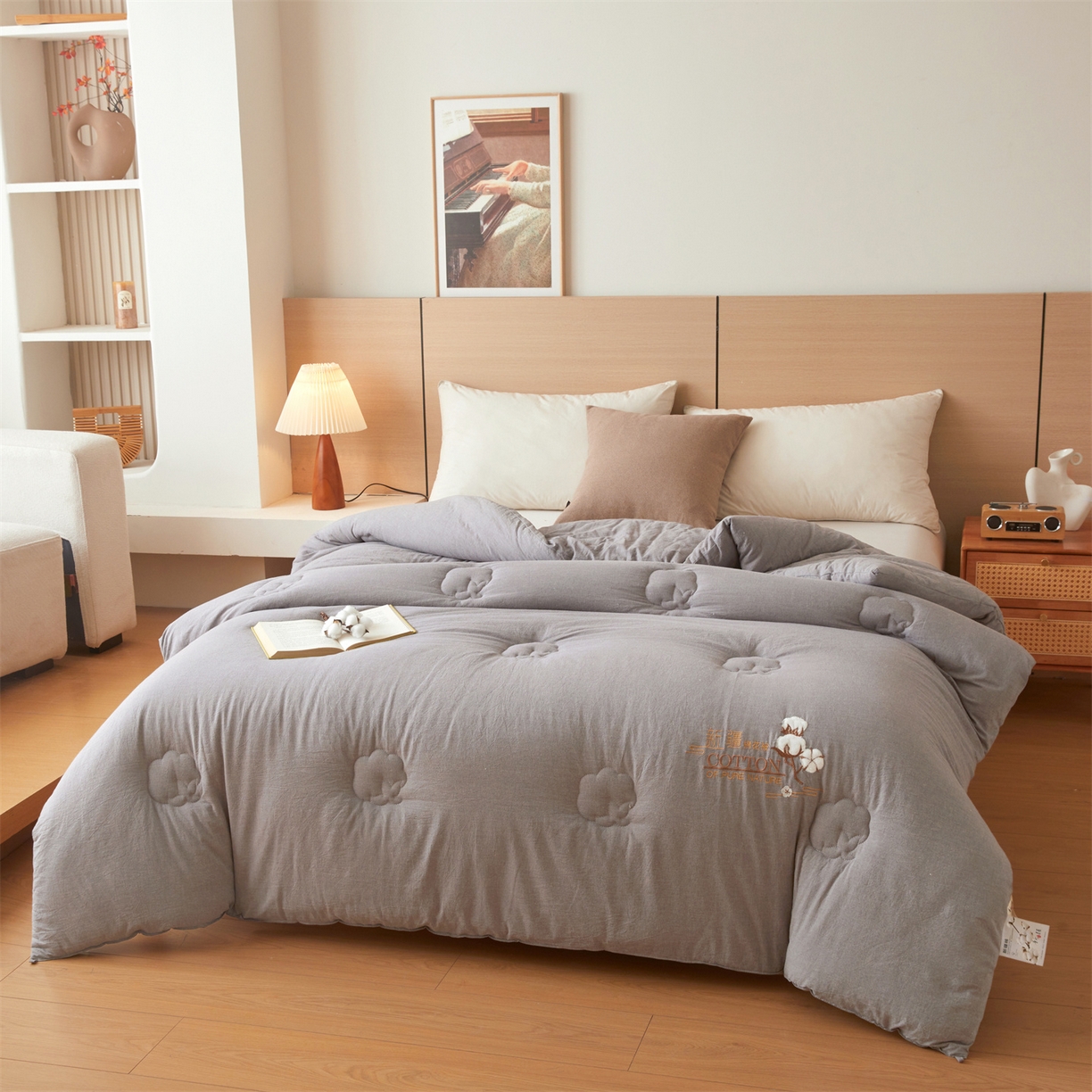 91家纺网 家纺一手货源 找家纺 西域种棉人·千百笠 2025新款A类填充100%棉新疆棉花被子毛巾绣贴布绣冬被棉被全棉冬季加厚保暖纯棉花被芯 贵族-灰