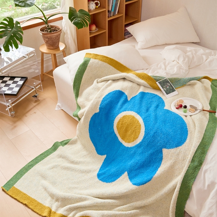 91家纺网 家纺一手货源 找家纺 暖绵绵家纺 2025新款亲肤舒适半边绒盖毯毛毯-泽菲林（最低零售价：173元） 泽菲林-蓝色