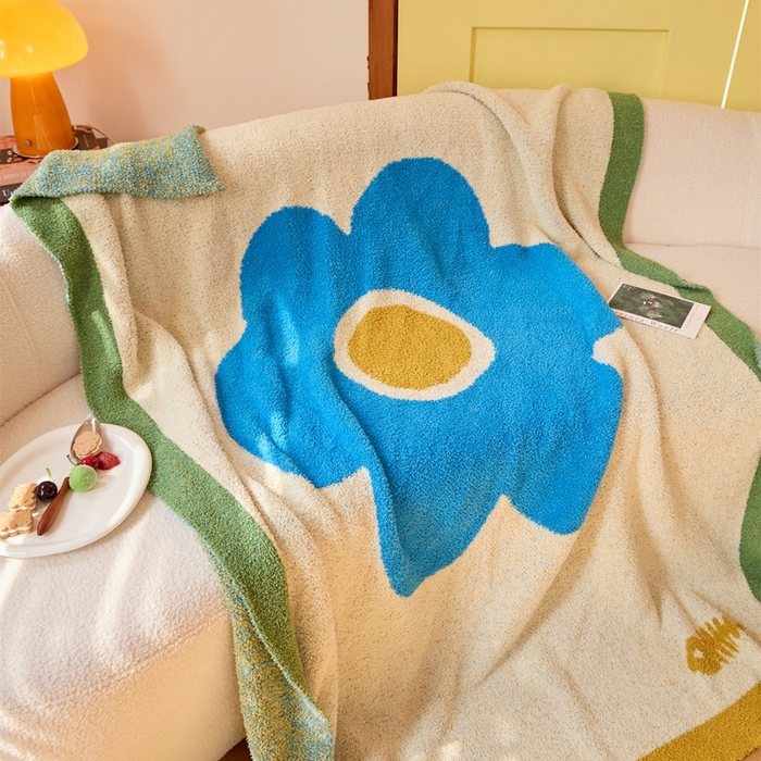 91家纺网 家纺一手货源 找家纺 暖绵绵家纺 2025新款亲肤舒适半边绒盖毯毛毯-泽菲林（最低零售价：173元） 泽菲林-蓝色