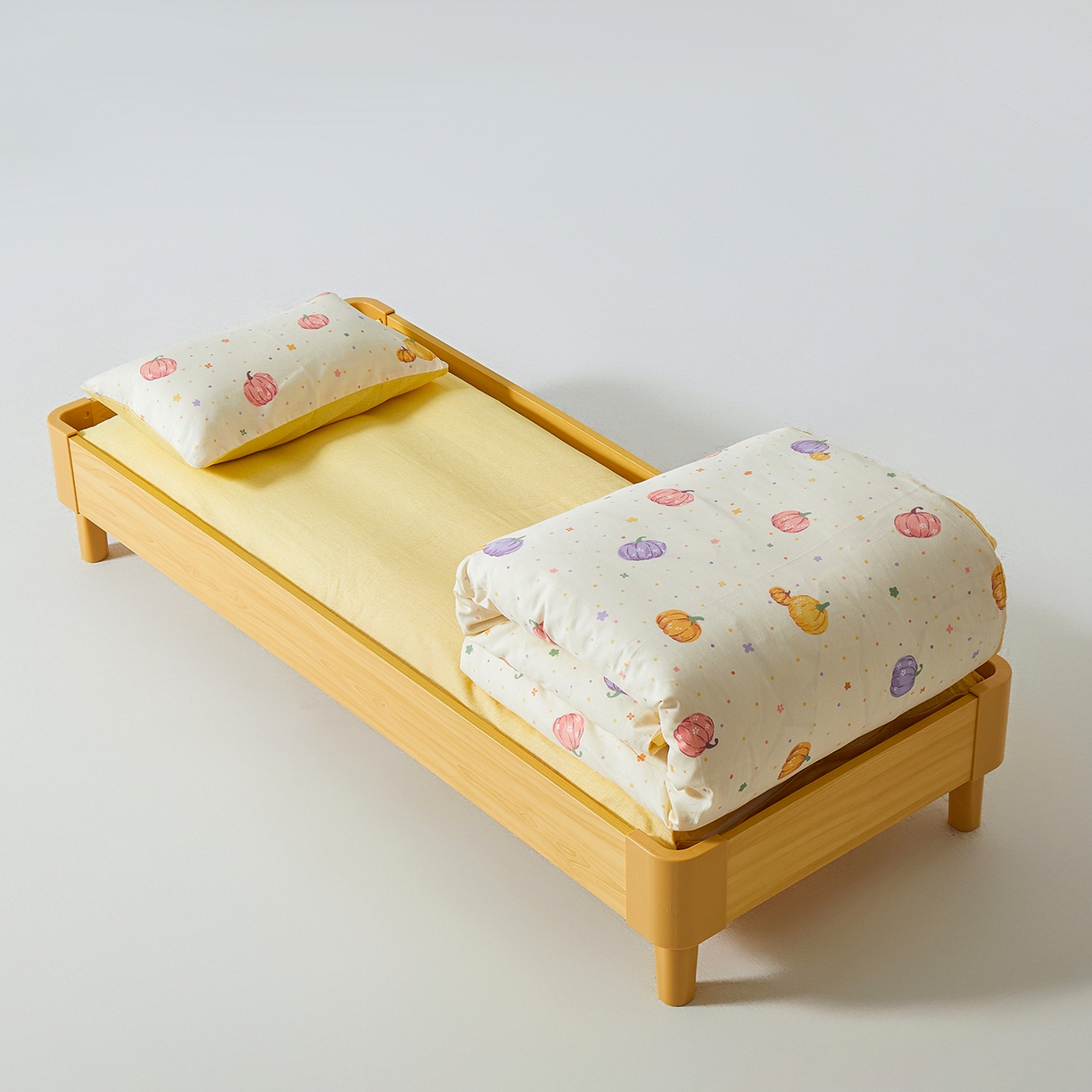 91家纺网 家纺一手货源 找家纺 西域种棉人·千百笠 2025新款100%全棉幼儿园被子三件套被套纯棉儿童六件套宝宝入园专用被套被褥含芯七件套 缤纷南瓜