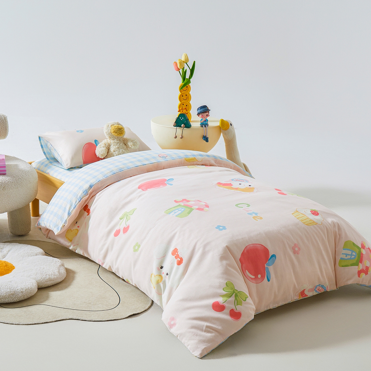 91家纺网 家纺一手货源 找家纺 西域种棉人·千百笠 2025新款100%全棉幼儿园被子三件套被套纯棉儿童六件套宝宝入园专用被套被褥含芯七件套 美味甜心