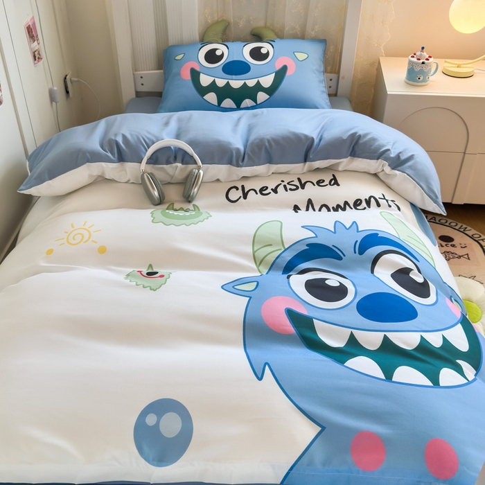 91家纺网 家纺一手货源 找家纺 海岛哥哥 2025新款开学季亲肤舒适超柔云朵棉四件套-学生款大耳朵系列 大耳朵-小怪兽