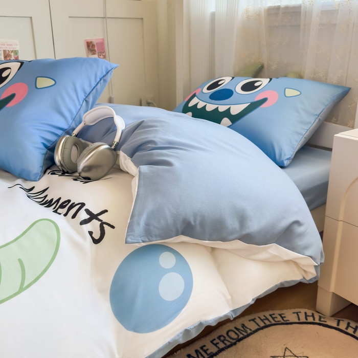 91家纺网 家纺一手货源 找家纺 海岛哥哥 2025新款开学季亲肤舒适超柔云朵棉四件套-学生款大耳朵系列 大耳朵-小怪兽