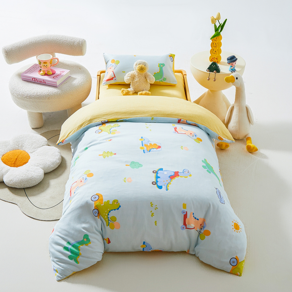 91家纺网 家纺一手货源 找家纺 西域种棉人·千百笠 2025新款100%全棉幼儿园被子三件套被套纯棉儿童六件套宝宝入园专用被套被褥含芯七件套 淘气恐龙