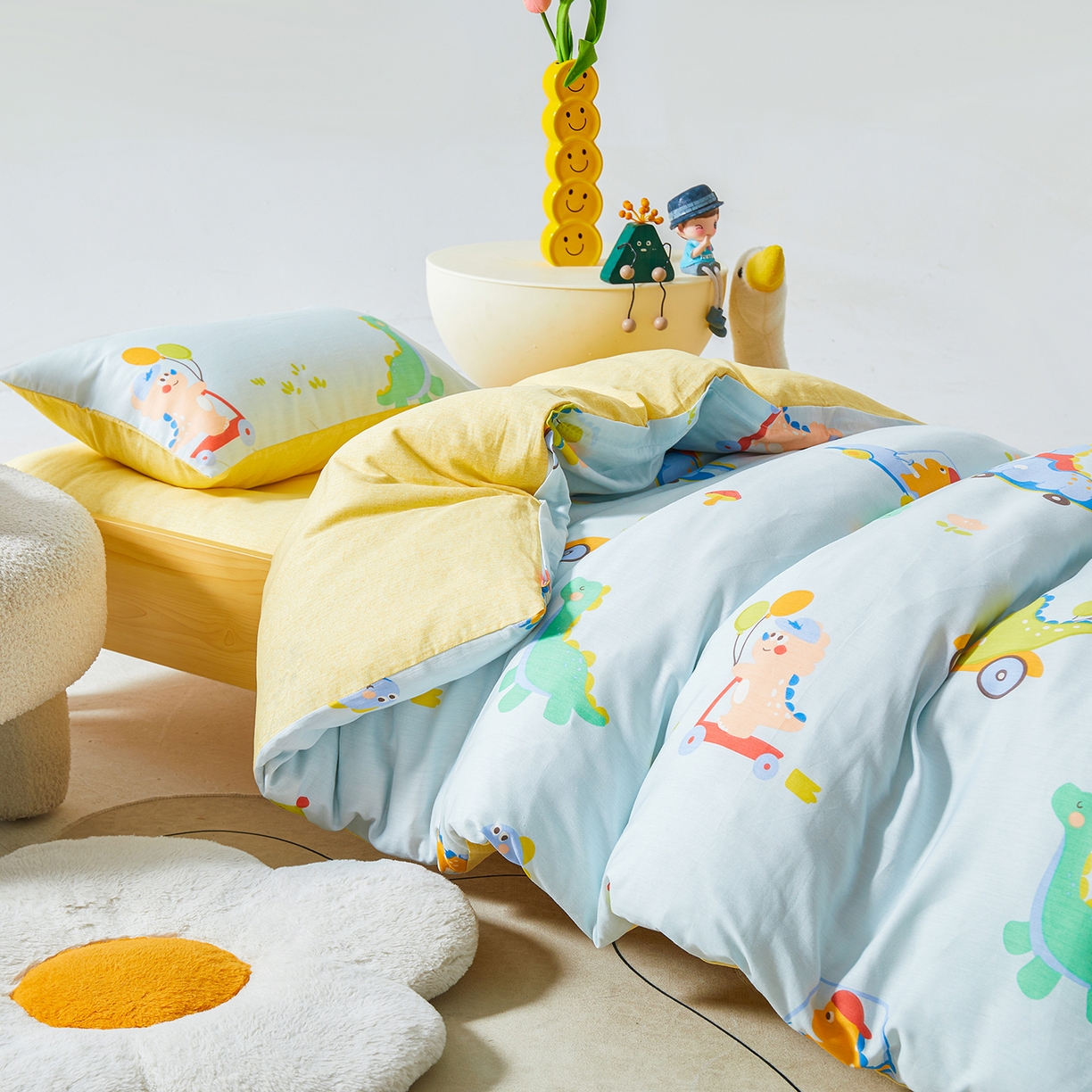 91家纺网 家纺一手货源 找家纺 西域种棉人·千百笠 2025新款100%全棉幼儿园被子三件套被套纯棉儿童六件套宝宝入园专用被套被褥含芯七件套 淘气恐龙